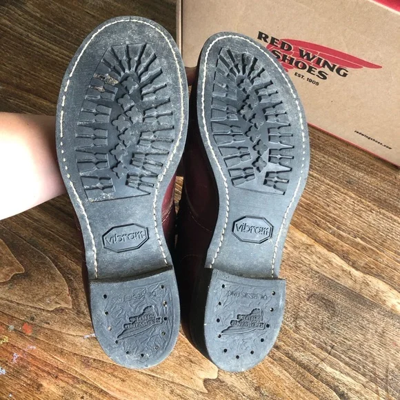 Red Wing Redwing Iron Ranger Oxblood Leather Boots - Picture 8 of 8